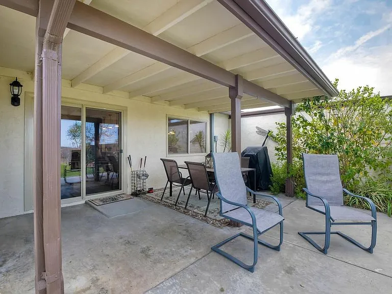 263 San Dimas Ave — Photo 15