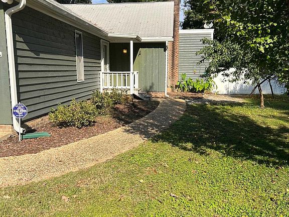 2nd image of 2316 Tamarack Ct