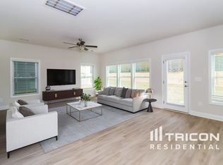 223 Queenshall Rd, Mooresville, NC 28117