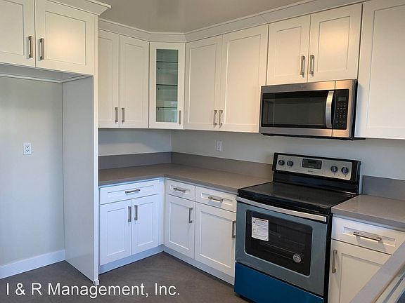 3rd image of 5914 Buffalo Ave Unit 34