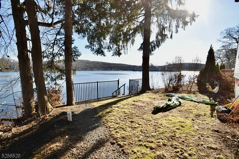 1 bed, 1.0 bath, $1,550 — Photo 4