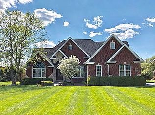 27460 S Wildwood Dr, Monee, IL 60449