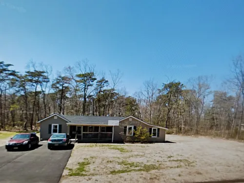 444 Manor Ave Photo 1