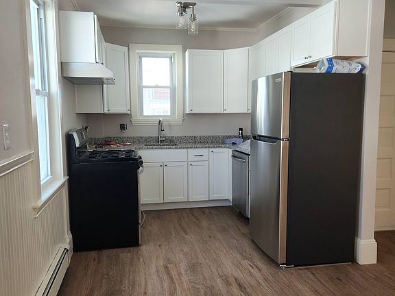 2nd image of 3 Columbus Sq #1