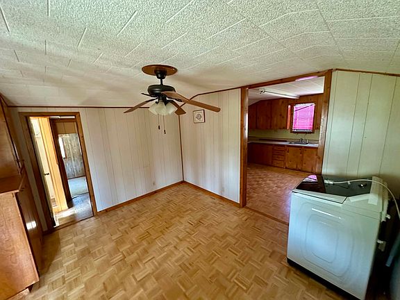 5th image of 366 Saint Kitts Rd