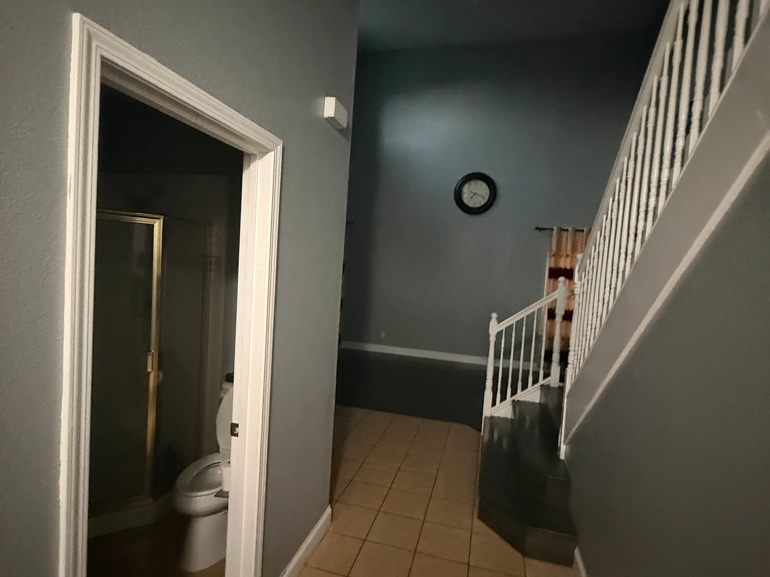 4 bed, 2439 sqft, $2,895 — Photo 4