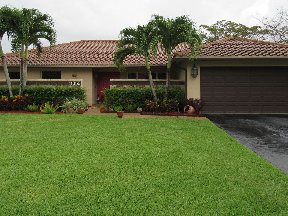 1st image of 11355 NW 19th Dr
