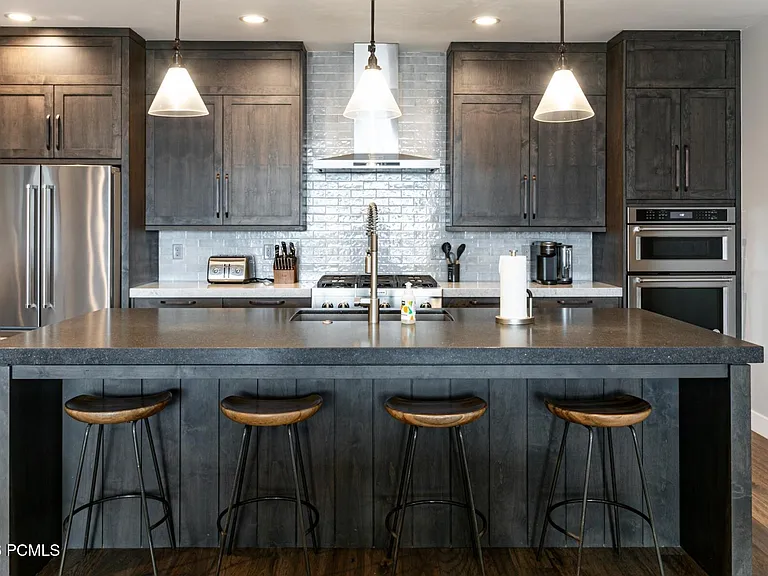 765 E Miner Way — Photo 13