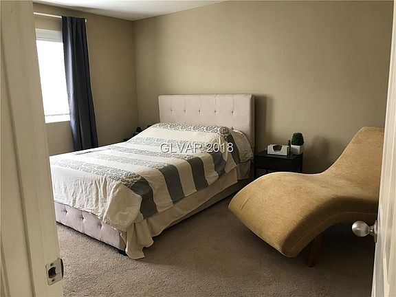 4th image of 6031 Moonlight Beach St