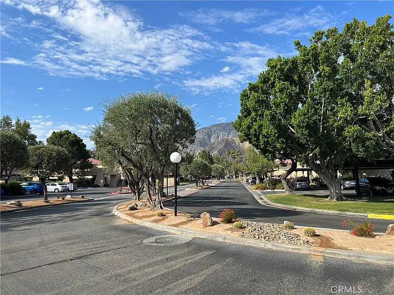 2801 E Los Felices Cir #D117 — Photo 32