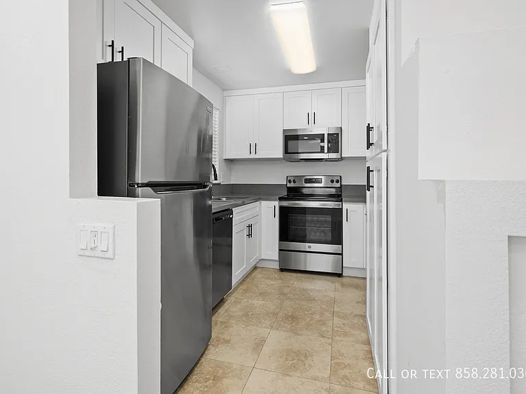 7315 Calle Cristobal #129 — Photo 8