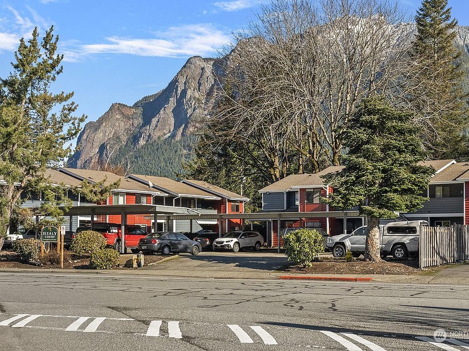 1st image of 336 Healy Ave S APT 4
