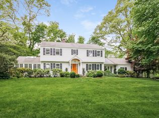 11 Silver Ridge Rd, New Canaan, CT 06840