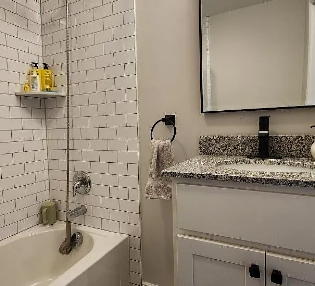4 Joseph Dr — Photo 20