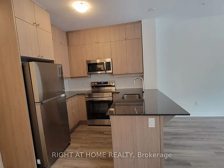 470 Gordon Krantz Ave #118 — Photo 3