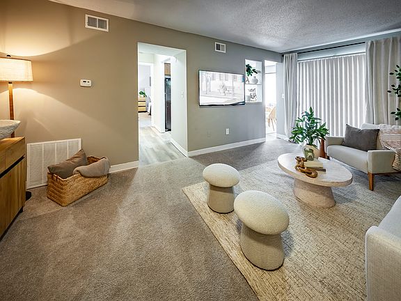 4th image of 3030 Pebble Point Dr #31702A