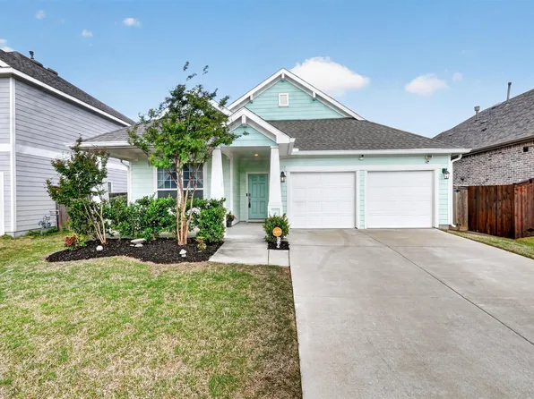 2042 Clearmist Way, Royse City, TX 75189