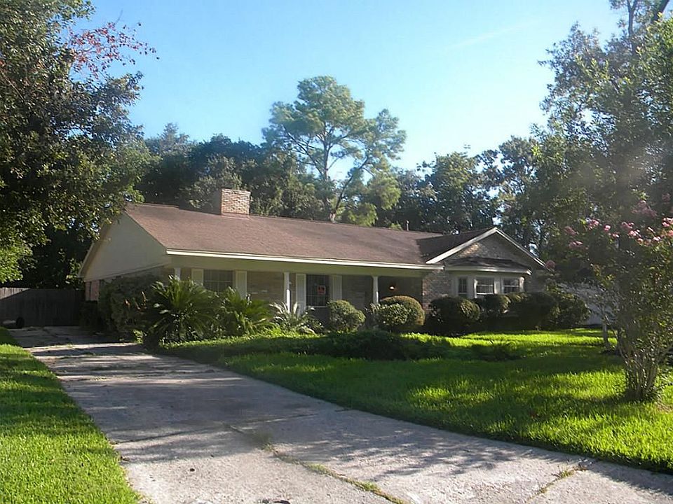 1st image of 4007 Elderwood Dr