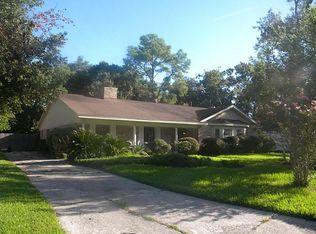4007 Elderwood Dr, Seabrook, TX 77586