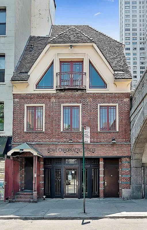 316 E 59th St #1 photo 1
