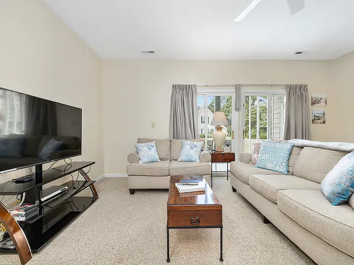 1 bed, 1188 sqft, $1,295 — Photo 4
