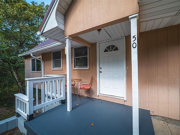 3rd image of 50 Red Fox Rd