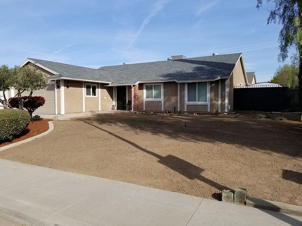 2nd image of 2138 Sequoia Ave