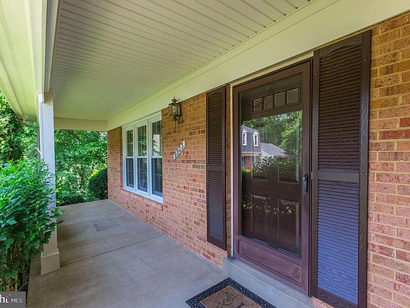 3rd image of 9903 Marquand Dr