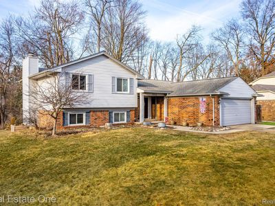 5024 Timber Ridge Trl, Clarkston, MI, 48346