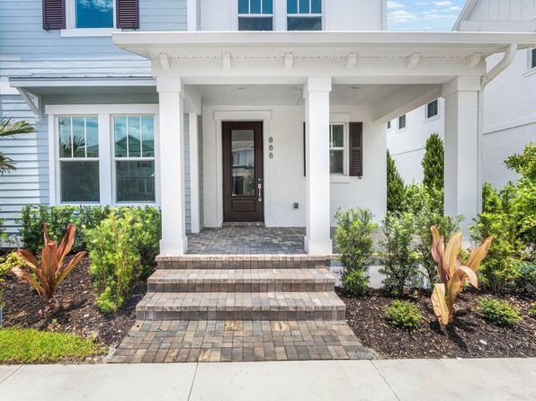 888 SW Newfield Pkwy