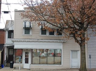 305 7th St, Huntingdon, PA 16652