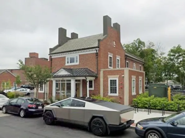 410 Washington St #201, Dedham, MA 02026
