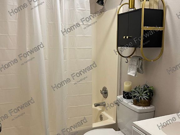 5th image of 330 Codell Dr APT 8