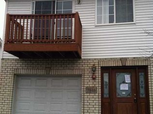 7846 W 87th Pkwy, Bridgeview, IL 60455