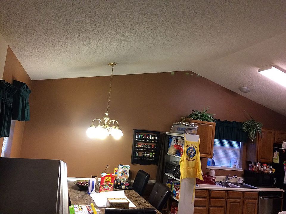 2nd image of 208 La Grange Dr