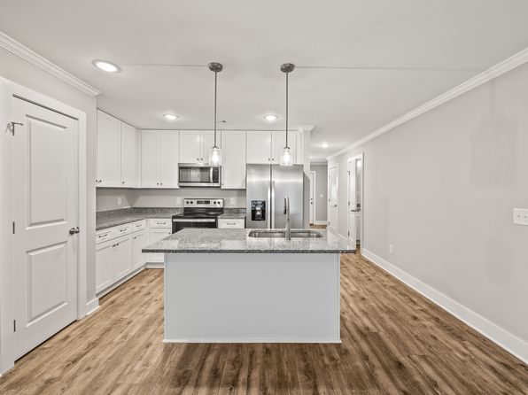 145 Lawrence Way #102