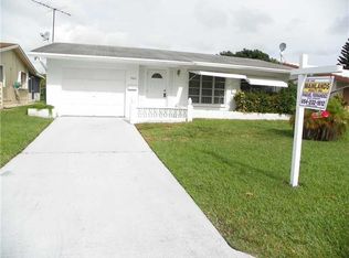 5011 NW 50th St, Tamarac, FL 33319