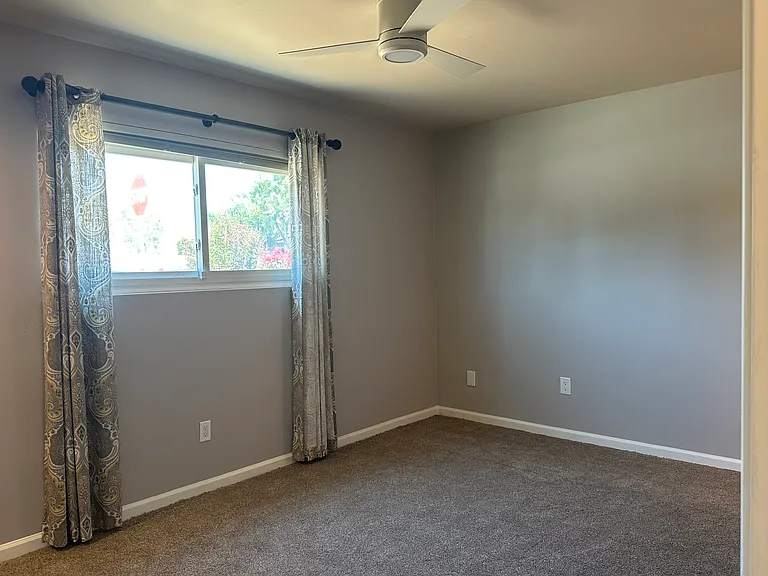 8657 Rumson Dr — Photo 15