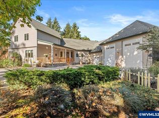 39889 McDowell Creek Dr, Lebanon, OR 97355