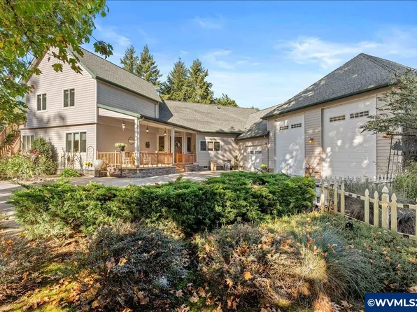 39889 McDowell Creek Dr, Lebanon, OR 97355
