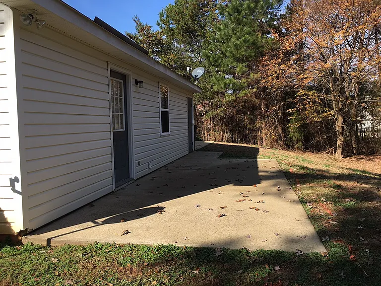 107 Bogey Ln — Photo 12