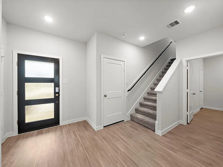 21134 Armstrong County Dr — Photo 3