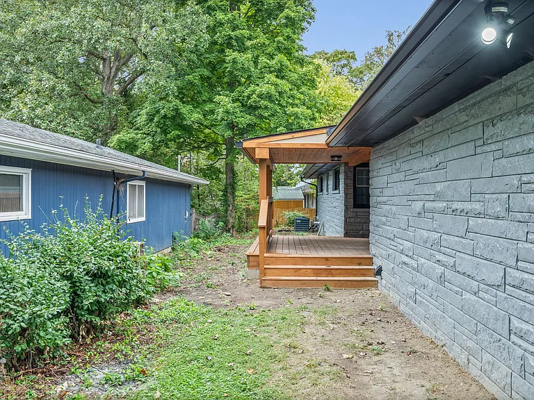 1201 Lindberg Rd #1 — Photo 18