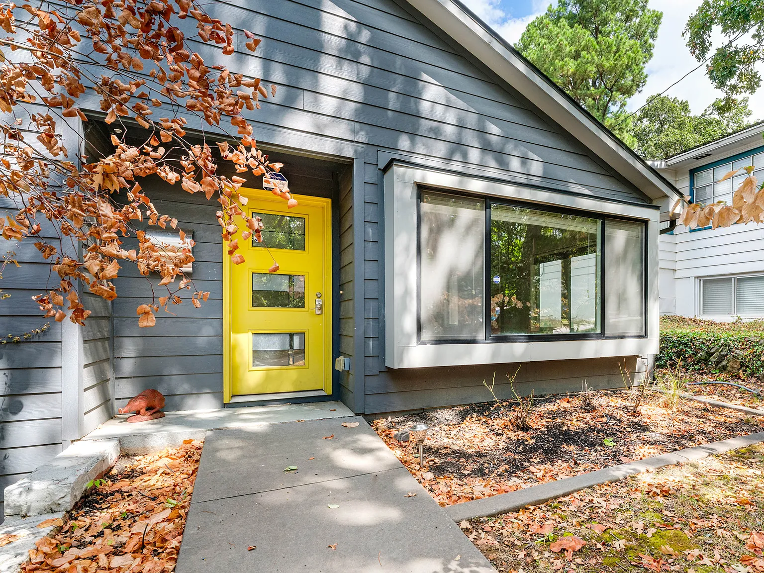 4 bed, 2737 sqft, $3,500 — Photo 2