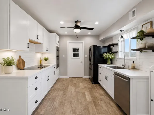 3345 E UNIVERSITY Drive #12, Mesa, AZ 85213