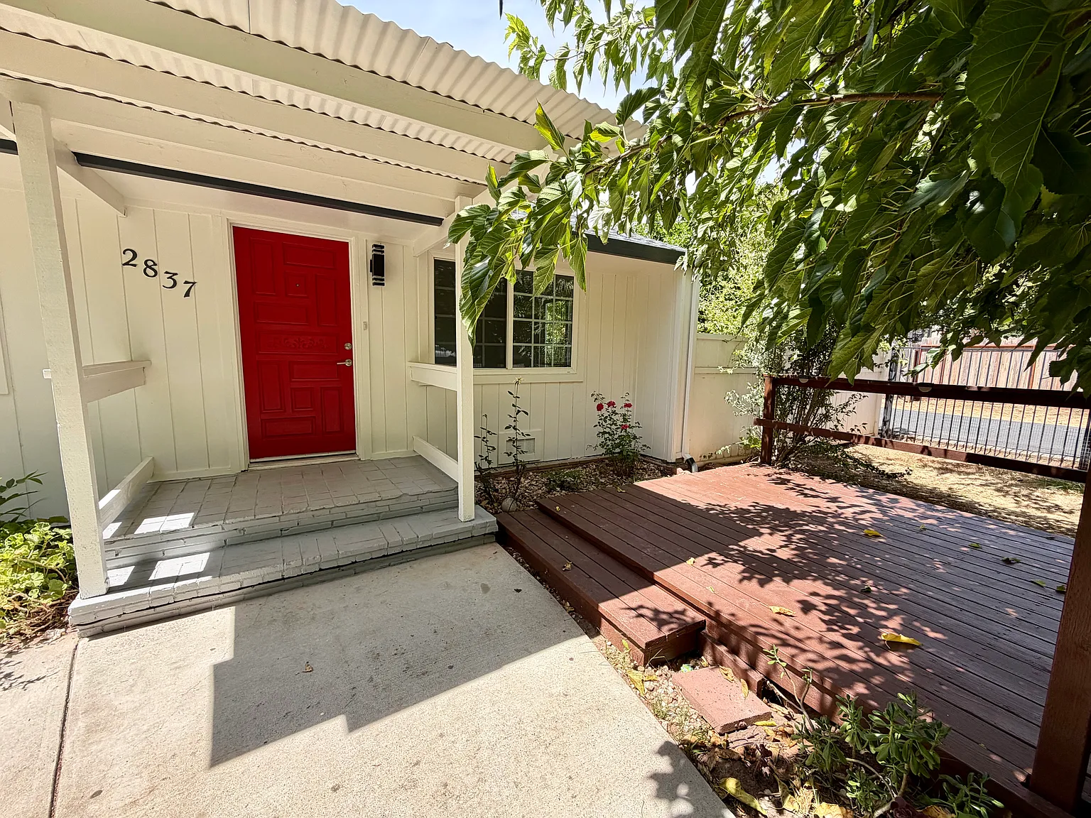 3 bed, 1150 sqft, $2,800 — Photo 3