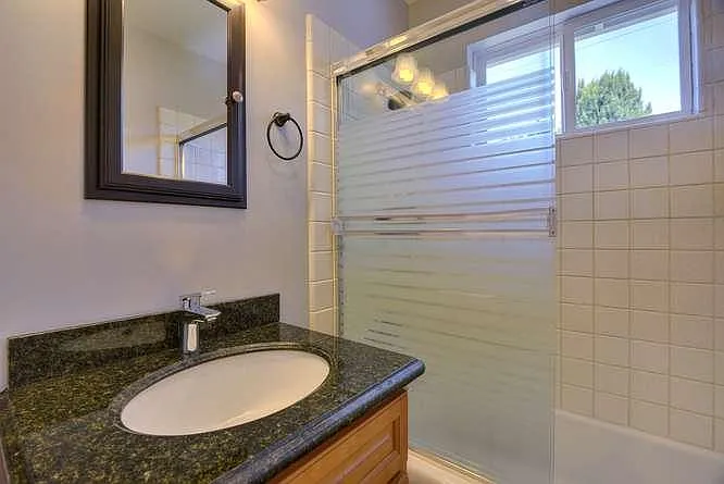 2040 Conifer Ln — Photo 19