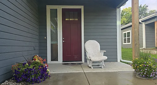 1221 Iowa St #1 Photo 1