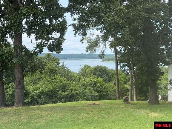 2nd image of 3741 Sycamore Springs Rd