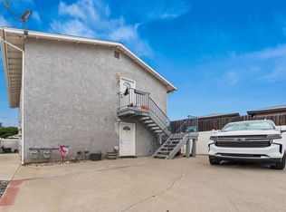 1964 Arnold Way, Alpine, CA 91901